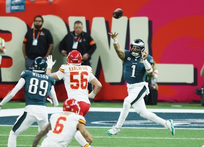 Jalen Hurts named Super Bowl LIX MVP after Eagles dominate Chiefs 40-22