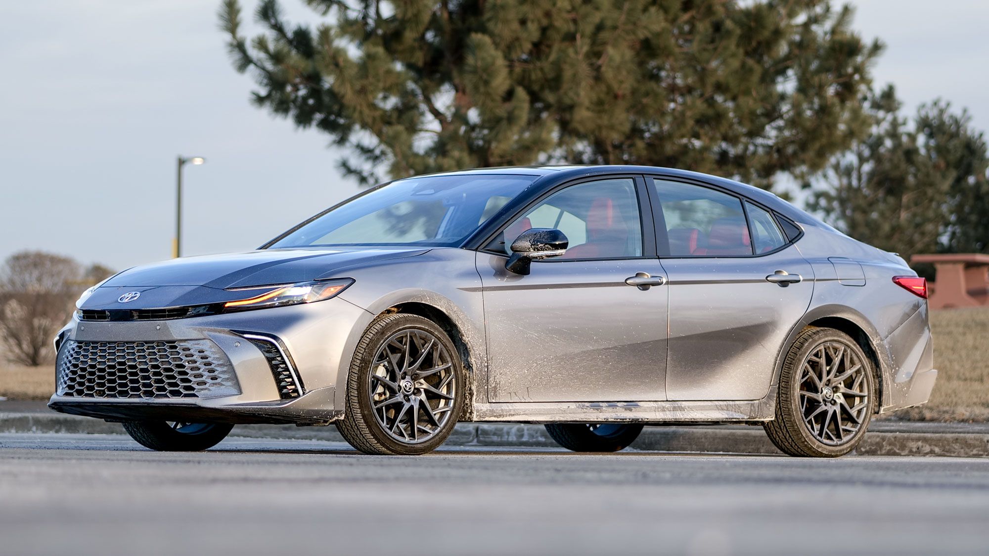I drove the Toyota Camry hybrid for a week — here’s my…