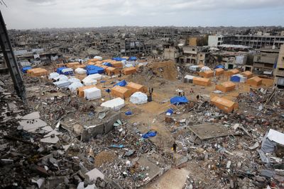 Palestinians returning to ‘toxic wasteland’ in northern Gaza