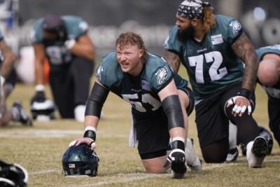 Eagles' Dominant Offensive Line Key To Success