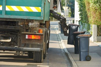 Why Waste Management Stock Is a Top Defensive Play Now