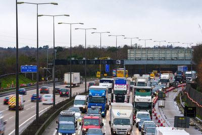 Delays for Heathrow, Gatwick travellers as major motorway project pushed back months