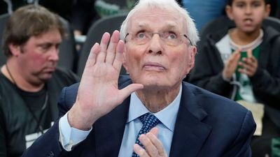 Legend Hubie Brown retires from broadcasting at 91 years of age