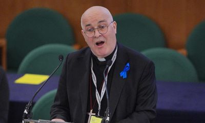 Members of General Synod try to stop opening speech by archbishop of York