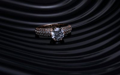 Where to buy gemstones online with UK delivery