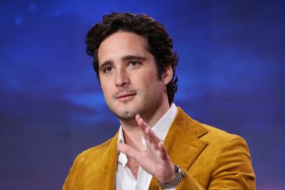 Diego Boneta Blames "Political Forces" For the Judicial Decision Against 'Luis Miguel, La Serie'