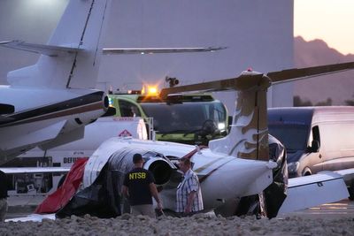 Plane owned by Motley Crue’s Vince Neil in deadly crash at Arizona airport