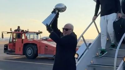 Eagles Fans Camp Out at Airport to Welcome Lombardi Trophy Back to Philadelphia