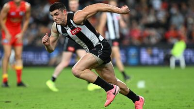 Magpie Maynard shrugs off foot injury, contract talks