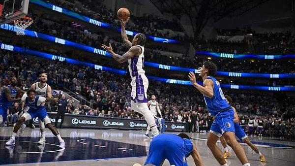 WATCH: Kings' DeMar DeRozan had 42 points and the game-winner vs. the Mavericks