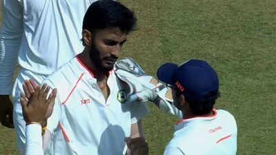 Vidarbha enter Ranji Trophy semifinal with dominant win over Tamil Nadu