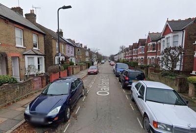 Hanwell stabbing: Murder probe after man knifed to death in Ealing