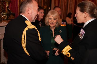 Submariners recall Queen delivering them tea and biscuits at palace reception