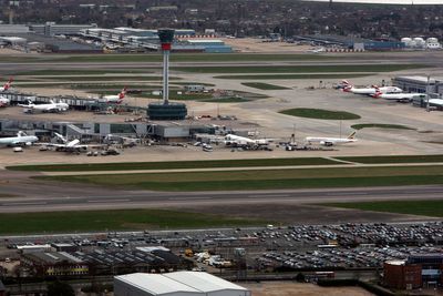 Heathrow unveils expansion plan as Reeves attempts to kickstart growth