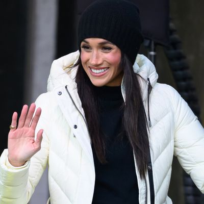 Meghan Markle Exudes Snow Bunny Style in a $1,250 Mackage Puffer at Invictus Games