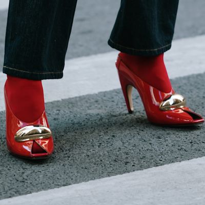 New York Fashion Week Guests Swapped Snow Boots for These Spring Shoe Trends