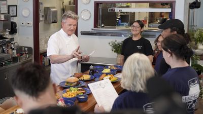 Kitchen Nightmares: is Kings Blu Jam Cafe still open?