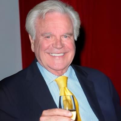 Robert Wagner Celebrates 95Th Birthday With Vigorous Workout