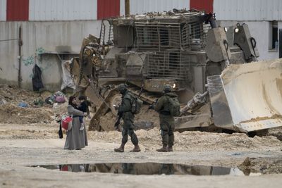 Amid deadly raids, Israeli army orders evacuation of another West Bank camp