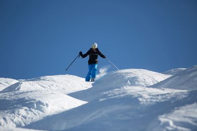 How to ski bumps: 7 expert tips to tackle this tricky terrain