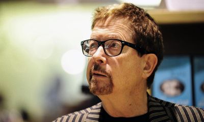 Tom Robbins obituary