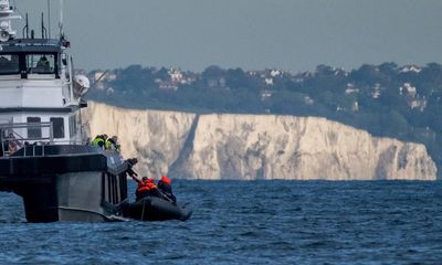 The Guardian view on Labour and asylum: in retreat from decency