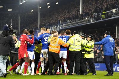 Thursday’s briefing: Thrilling Merseyside derby and Harry Kane downs Celtic