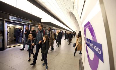 Drivers on Elizabeth line to strike for four days over coming weeks