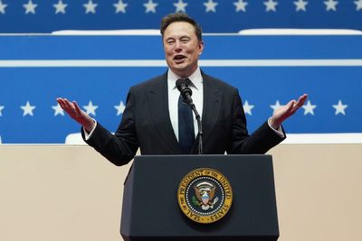 Musk says he’ll pull his $97.4 billion OpenAI bid if the ChatGPT maker remains a nonprofit