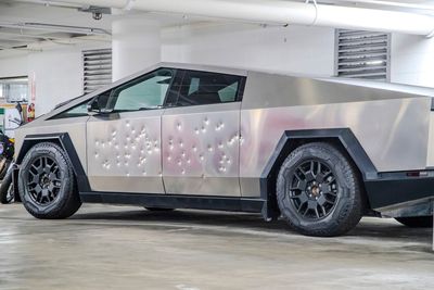 TSLA Stock Surges Amid Rumors of Federal Government Contract for Armored Teslas