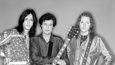 “Explosive passion and exciting energy!”: Watch Jimmy Page and The Black Crowes rocking out in 1999