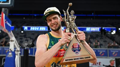 JackJumpers skipper Steindl calls time on NBL career