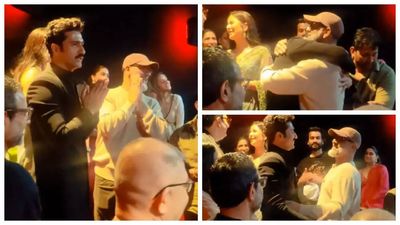 Vicky Kaushal gets a standing ovation at Chhaava premiere; Katrina Kaif and audience chant 'Chhatrapati Sambhaji Maharaj ki Jai!'- WATCH