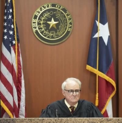 Texas Judge Orders New York Doctor To Pay Fines