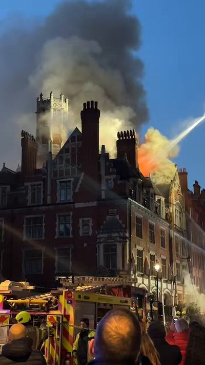 Chiltern Firehouse fire: London celebrity haunt evacuated as huge blaze rips through luxury hotel