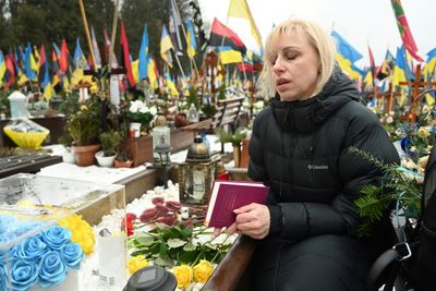 Ukranians Mark Valentine's Day With Tears