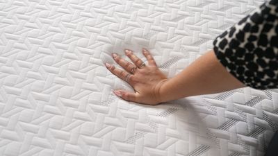 How to choose a memory foam mattress that suits your sleep style