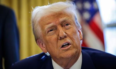UK rushes forward plans for £2.5bn steel investment after Trump announces tariffs