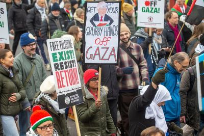 Thousands of pro-Palestine demonstrators march to US embassy in London over Trump’s Gaza plan