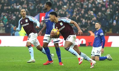 Watkins ensures Aston Villa point as Palmer saves day for 10-man Ipswich