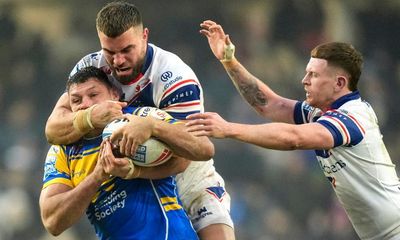 Wakefield mark Super League return with deserved victory at Leeds