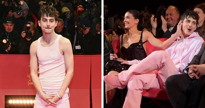 “She Looks Like His Mom”: Timothée Chalamet And Kylie Jenner Turn Heads At Valentine’s Day Red Carpet