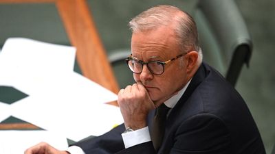 Labor on track to make unwanted election history