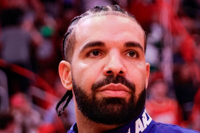 Drake’s history-making Wireless announcement divides opinion as Kendrick feud rages on