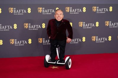 Warwick Davis found out about his Bafta fellowship award while ‘on the toilet’