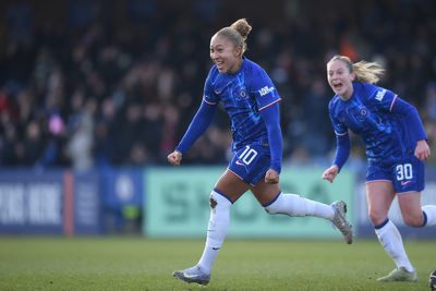 Lauren James’ stoppage-time winner ensures WSL leaders Chelsea beat Everton