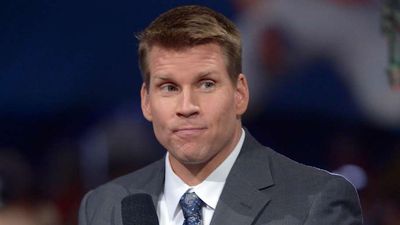 Scott Hanson Had NFL Fans Freaking Out With Ominous Post About His 'RedZone' Future