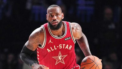 LeBron James Announces That He Will Not Play in Sunday's All-Star Game