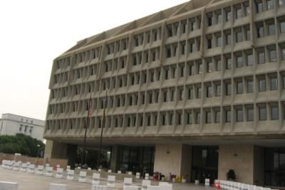 Department Of Education Threatens Funding Over Race Consideration