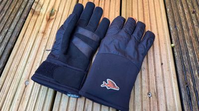 Café du Cycliste Winter Gloves review: fantastically warm, but expensive and lack dexterity